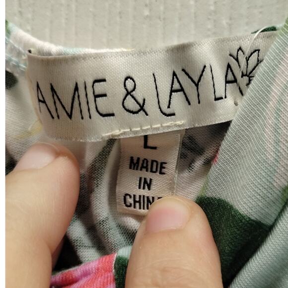 Jamie & Layla NWT Size Large Tropical Hawaiian Shark Bite Sleeveless Midi Dress - Picture 5 of 7